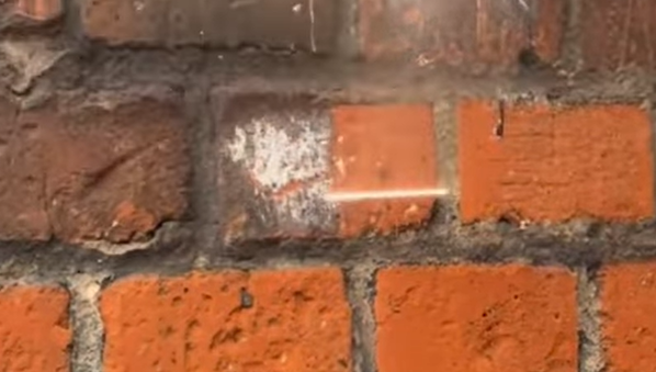 mobile laser cleaning - fire damaged bricks